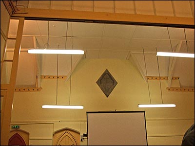 beams ans plaque