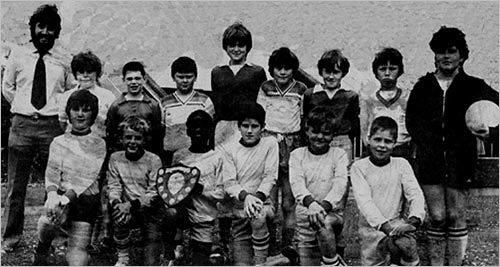 Photo Denfield - Team takes the title