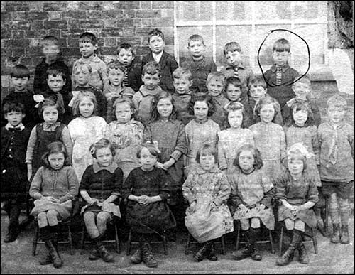 Moor Road school in 1922