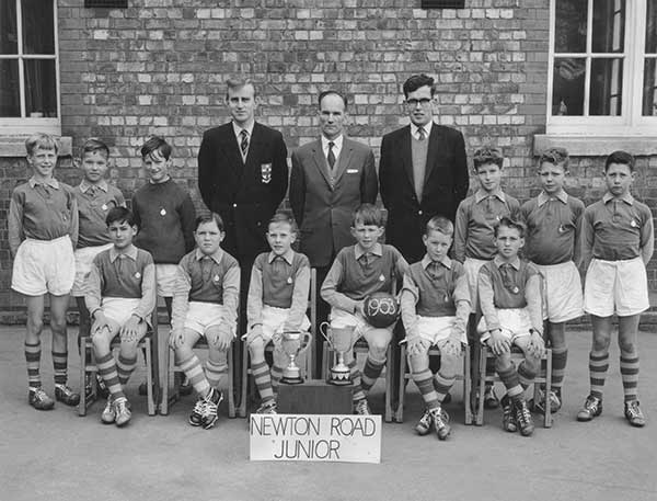 1963