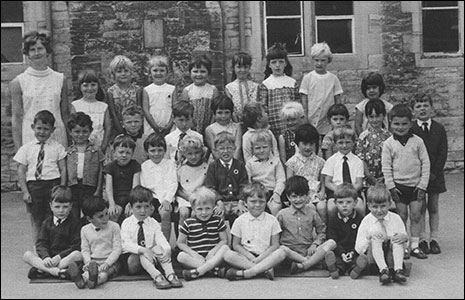 1969