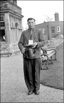 Nesta (Nicky) Komarnycki
