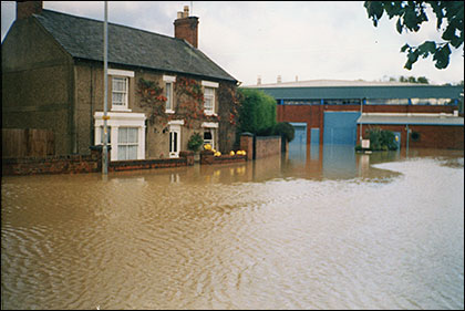 towards Splash Pool