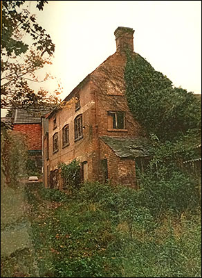 derelict