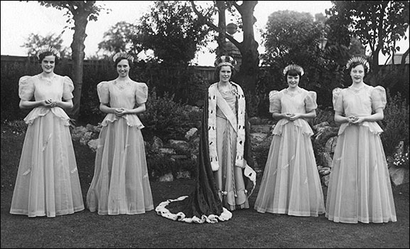 1938