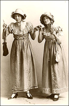 DoreenTomlinson & Queenie Chambers
