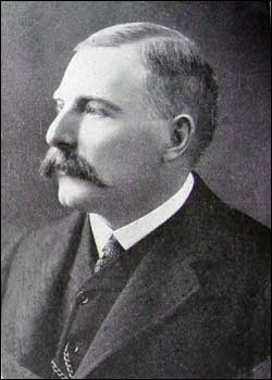 Arthur Cave in1905