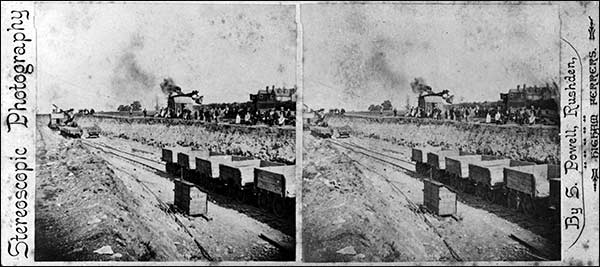 Sterescopic photograph of the railway line