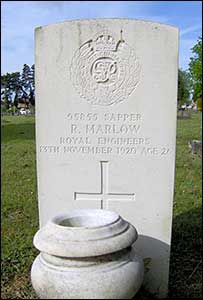 Grave E.694